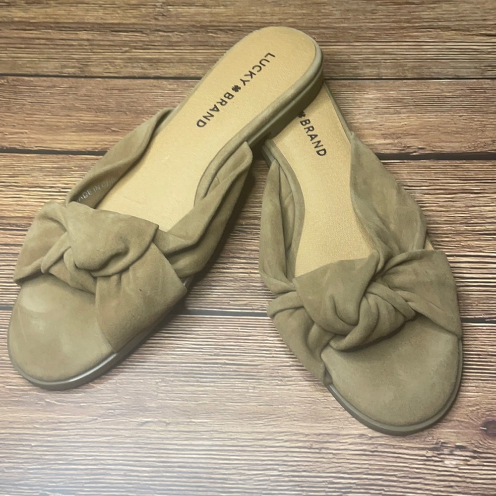 Lucky brand sandals